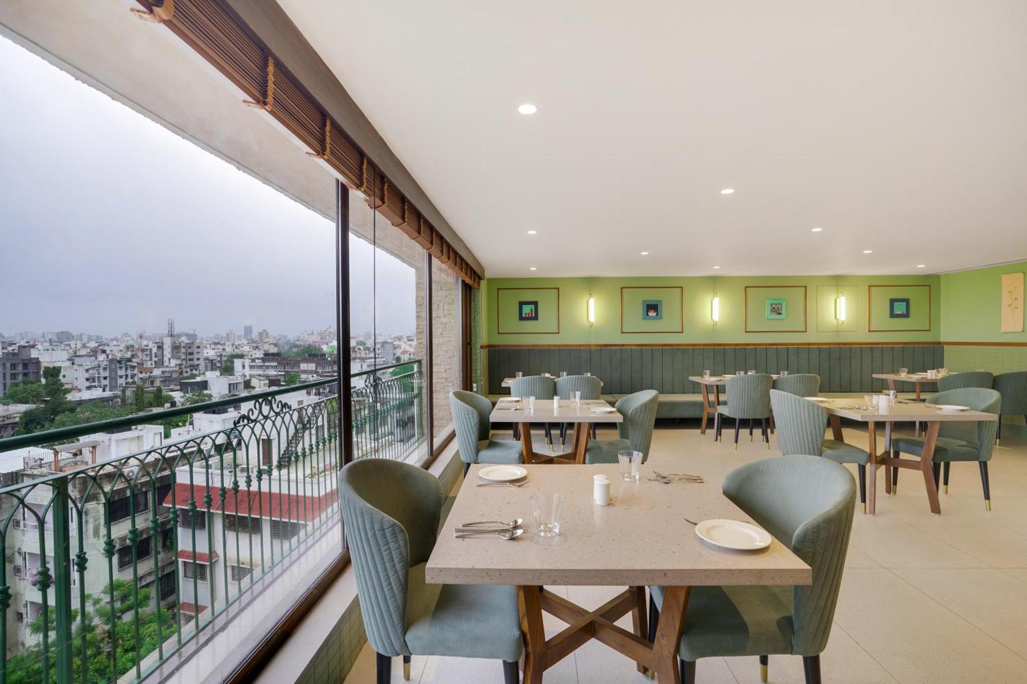 Lemon Tree Hotel, 라즈콧 외부 사진